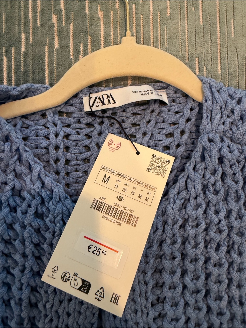 Zara Light Blue Chunky Knit Button Vest - Picture 2 of 2